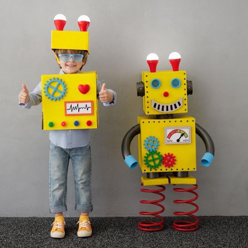 Fostering Critical Thinking in a Digital Age